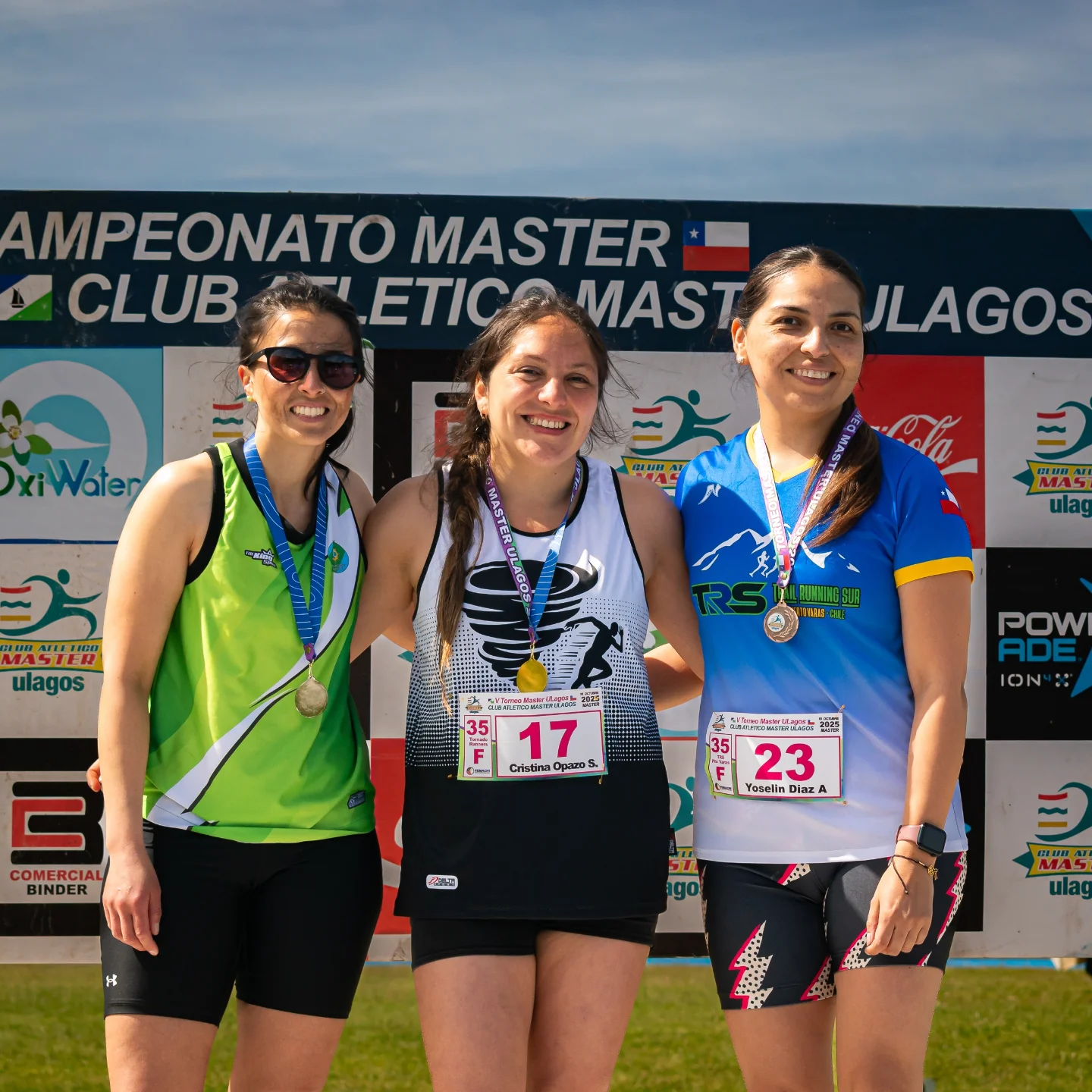 Atletas premiadas en campeonato máster