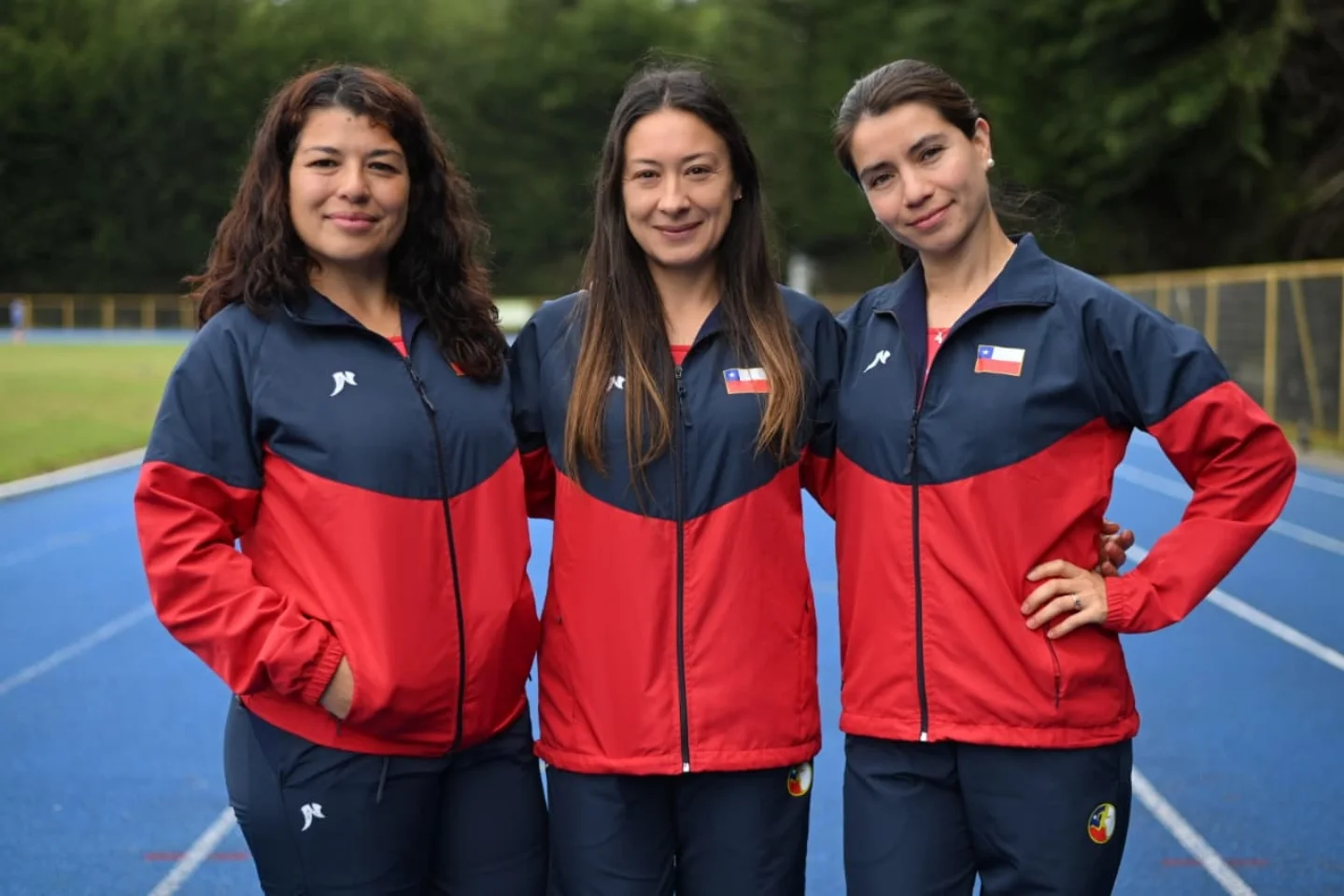 Atletas del club representando a Chile